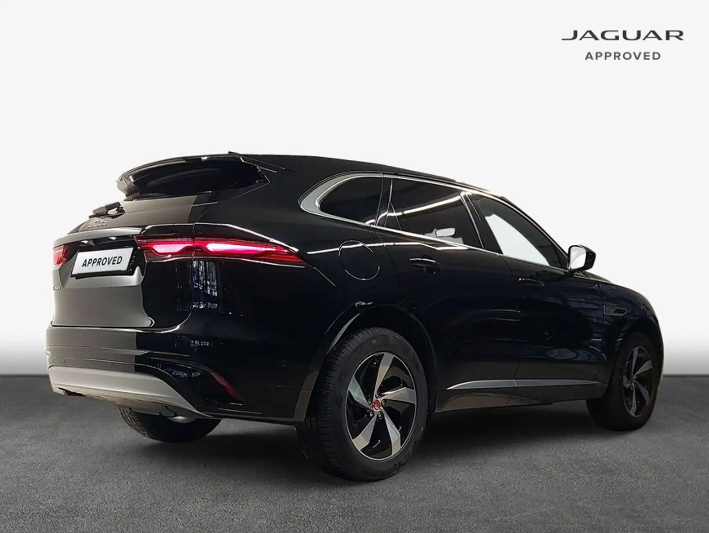 Jaguar F-Pace D200 AWD S Zwart - 2