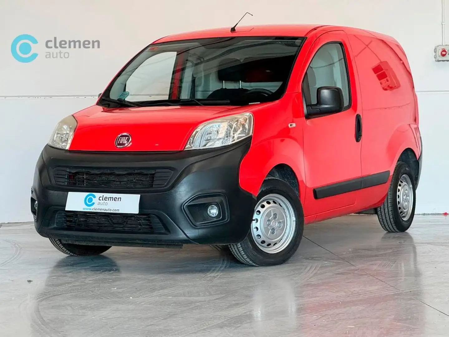 Fiat Fiorino Cargo Base 1.3 Mjet E6 Rood - 1
