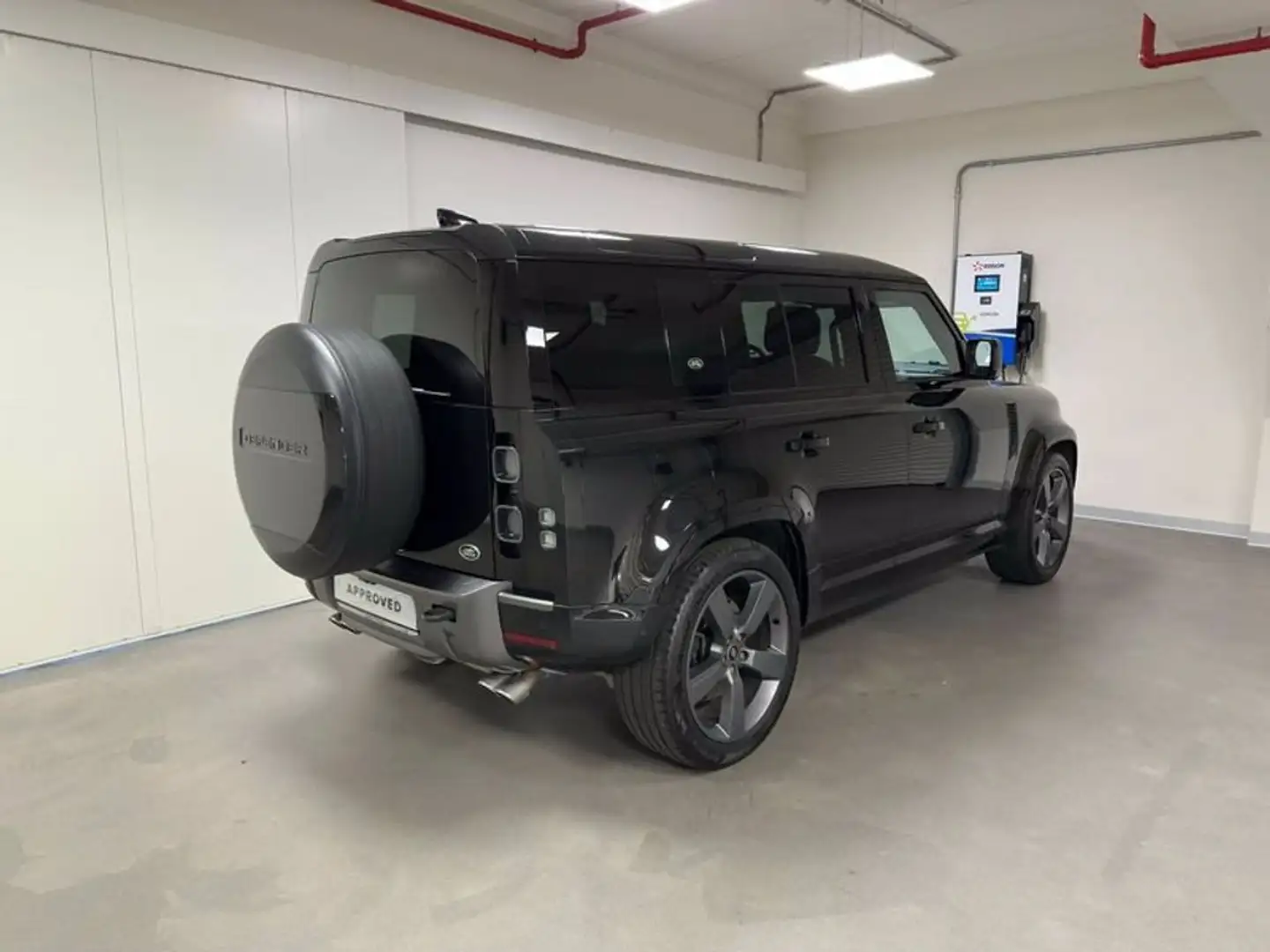 Land Rover Defender 110 5.0 V8 525 CV AWD Auto Nero - 2
