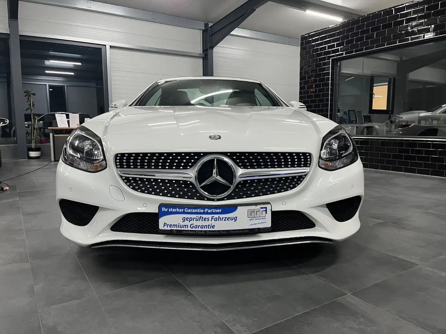 Mercedes-Benz SLC 200 SLC -Klasse Roadster SLC 200 Alb - 2