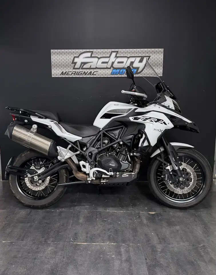 Benelli TRK 502