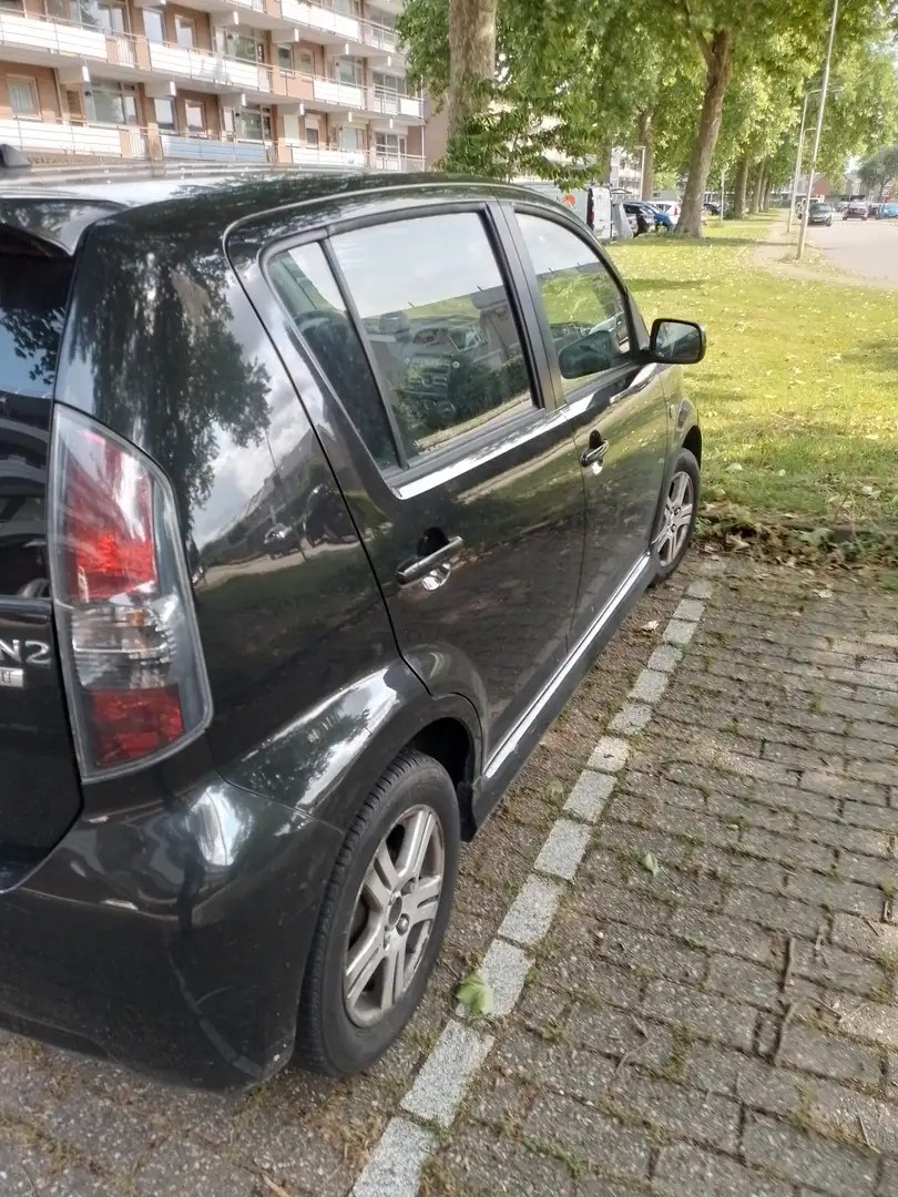 Daihatsu Sirion Sirion 1.3-16V Comfort Negro - 1