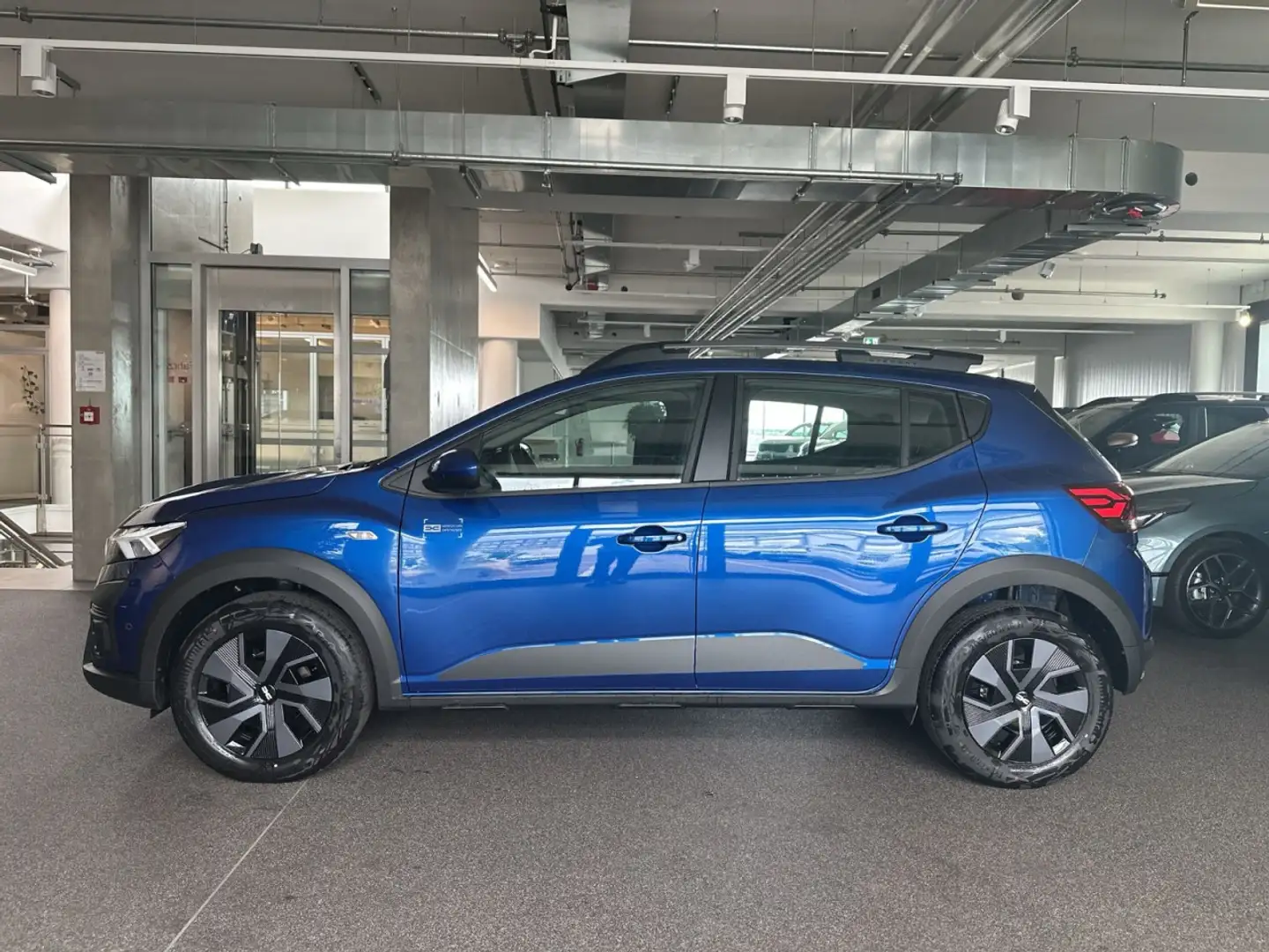 Dacia Sandero Stepway Expression TCe 90 Sitzheizung Klima Blau - 2