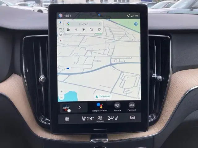 Volvo XC60 Plus, T6 eAWD Plug-in Hybrid, Elektrisch/Benzin, Bright Ansicht 14