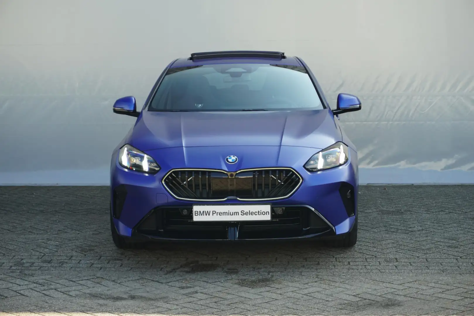 BMW 123 1-serie xDrive M Sport Pro | Panoramadak / Head-up Blauw - 2