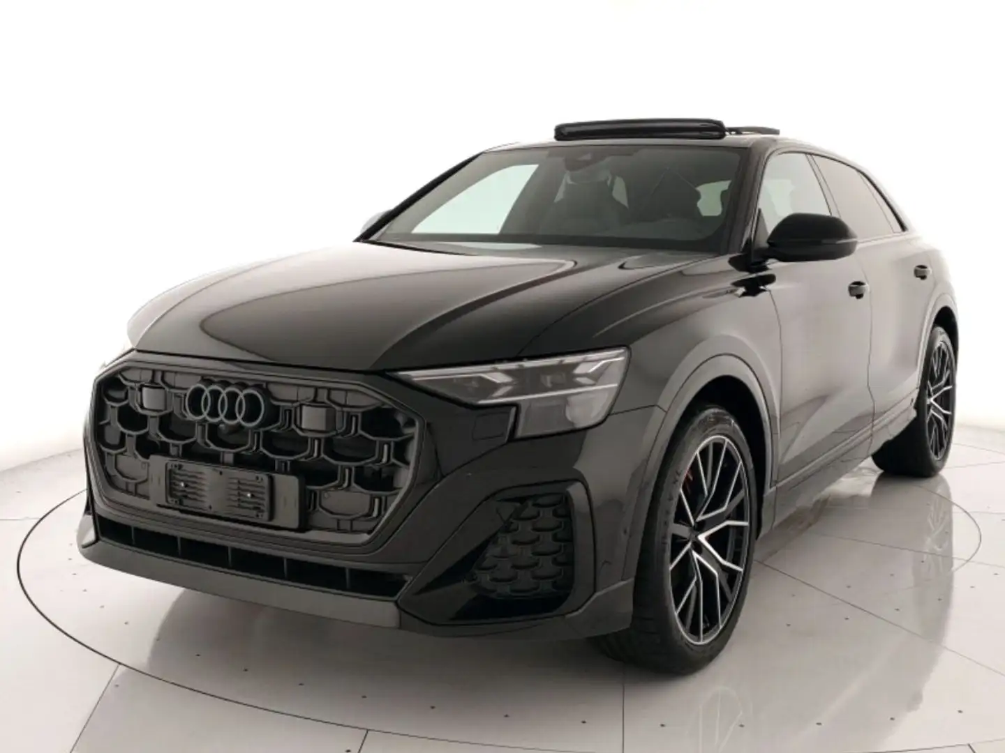 Audi Q8 50TDI mhev Quattro 286cv /List. 119.975 Nero - 1