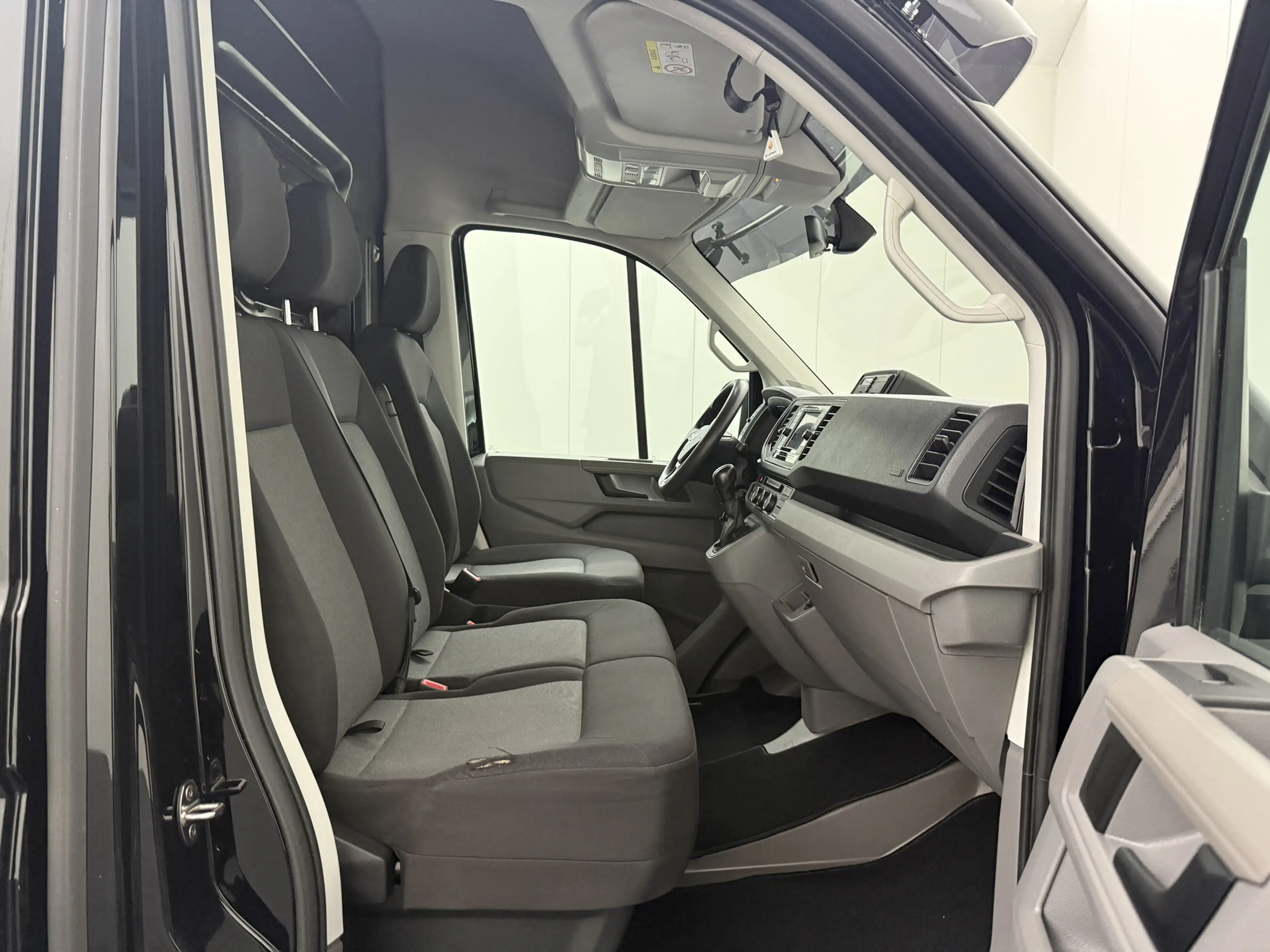 Volkswagen Crafter 2.0TDi 177PK Automaat L3H3 Black Edition | Led | M — photo 30