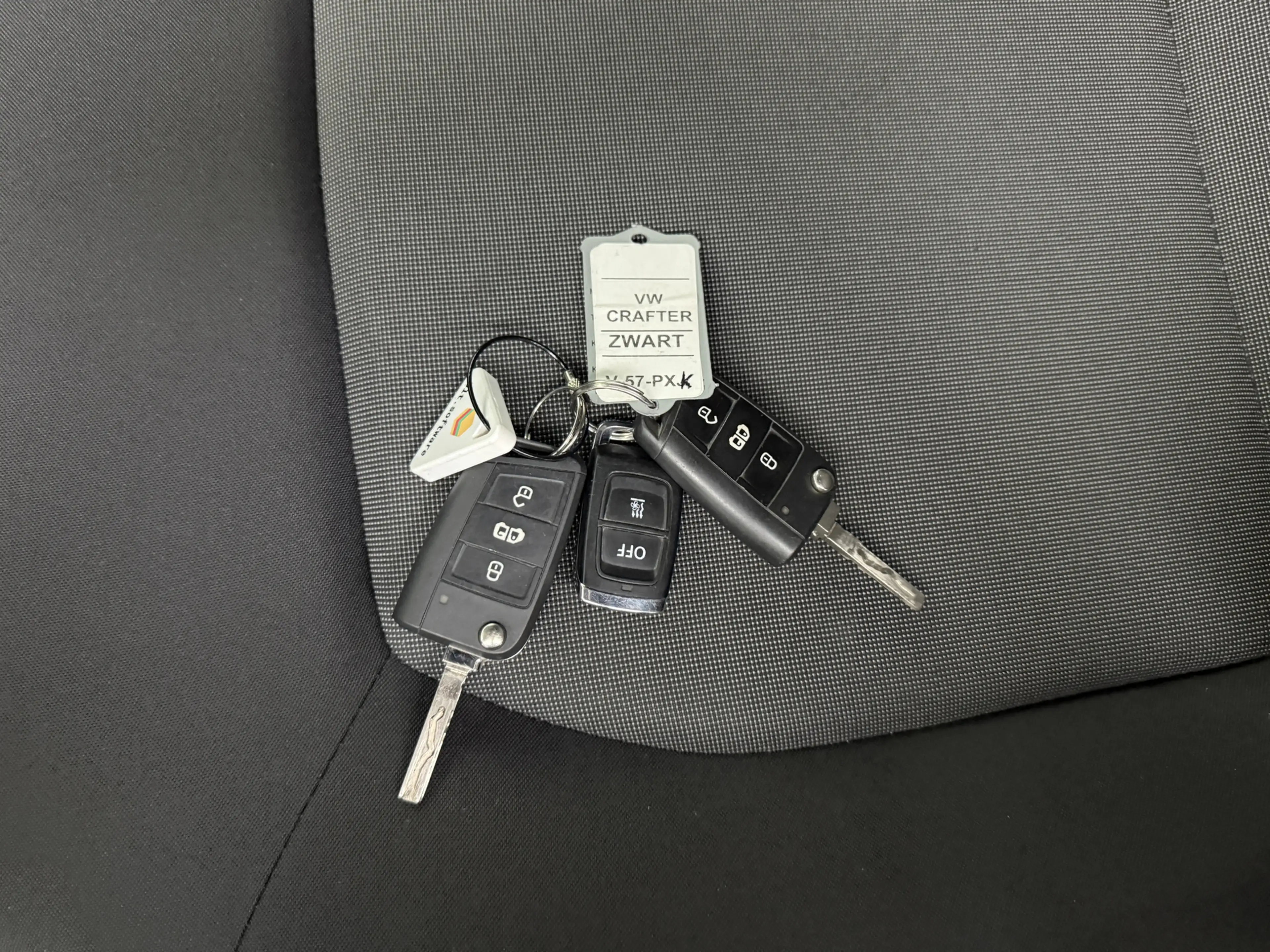 Volkswagen Crafter 2.0TDi 177PK Automaat L3H3 Black Edition | Led | M — photo 8