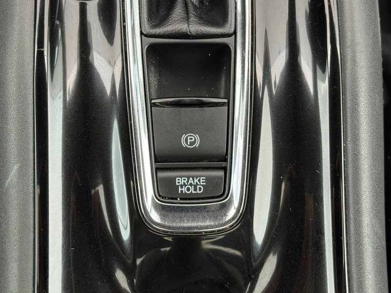 Honda HR-V 1.5 i-VTEC Executive PANO DAK STL VERW CRUISE LMV — photo 14