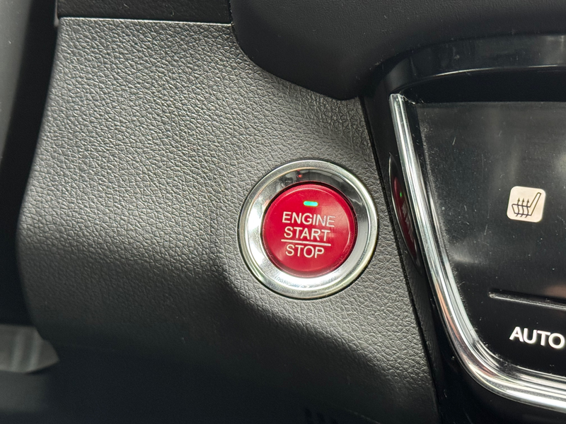 Honda HR-V 1.5 i-VTEC Executive PANO DAK STL VERW CRUISE LMV — photo 15