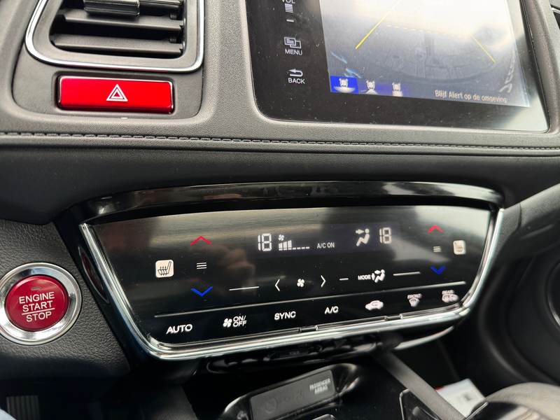Honda HR-V 1.5 i-VTEC Executive PANO DAK STL VERW CRUISE LMV — photo 20