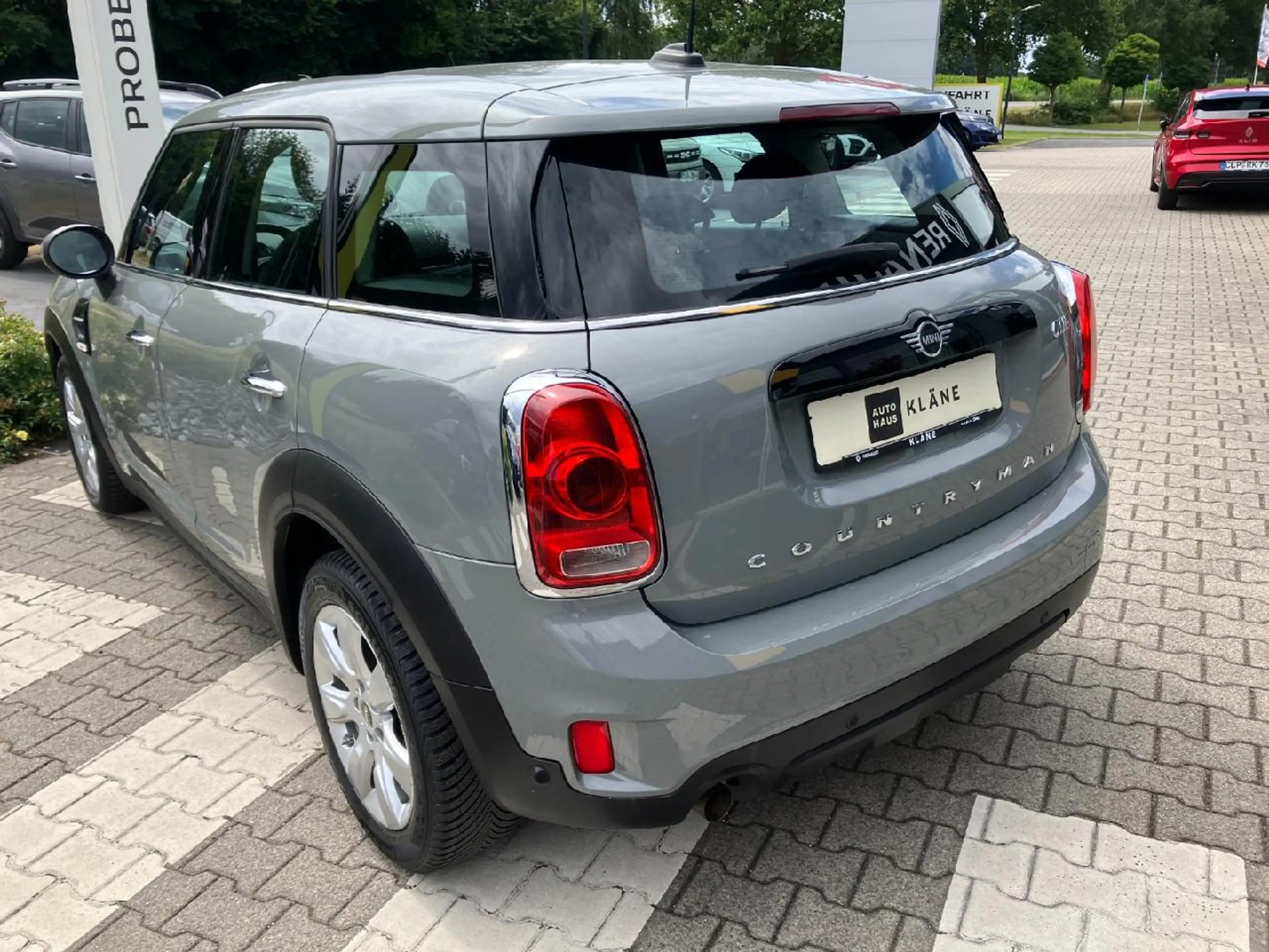 MINI One Countryman One — photo 4