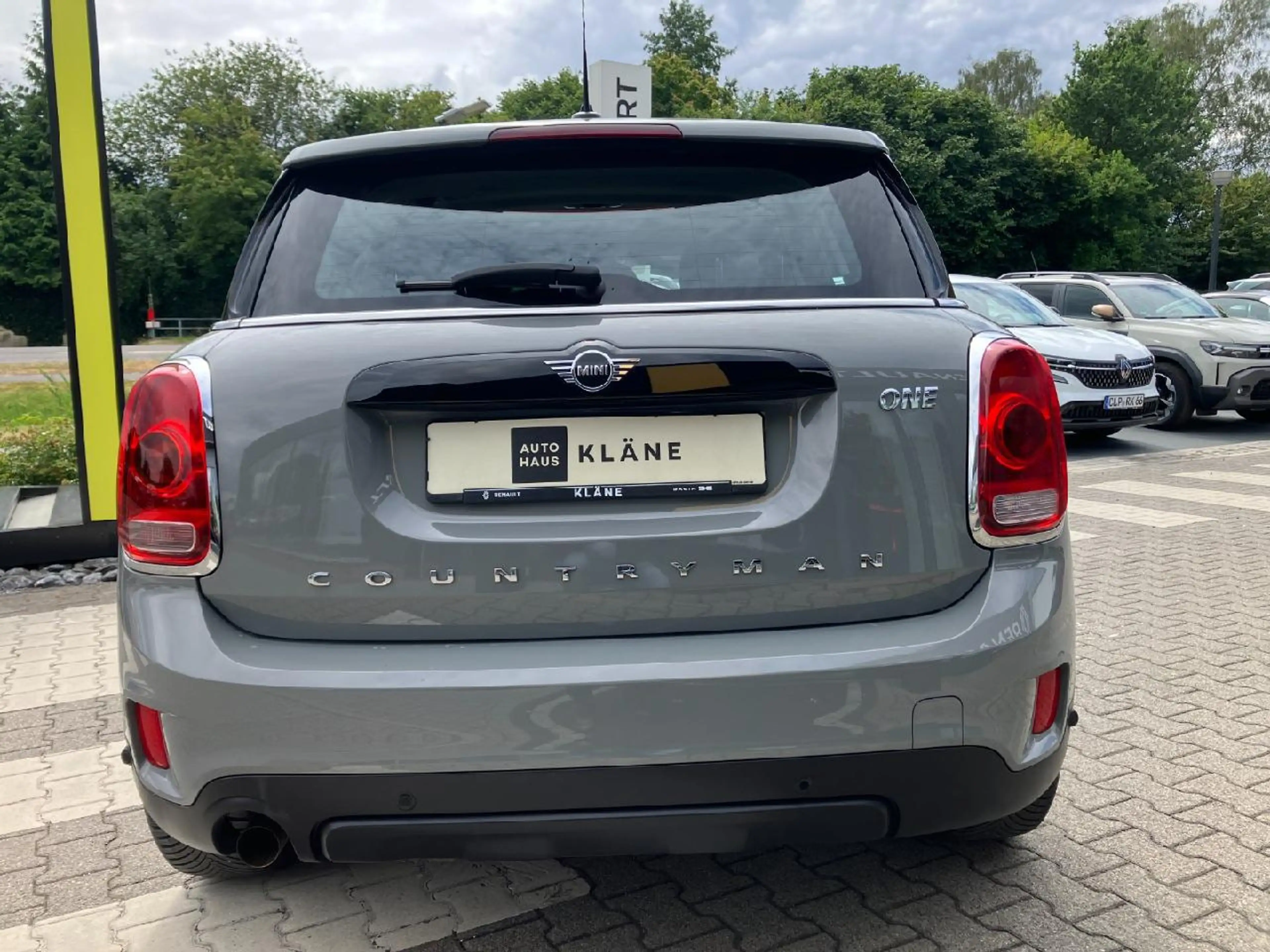 MINI One Countryman One — photo 7