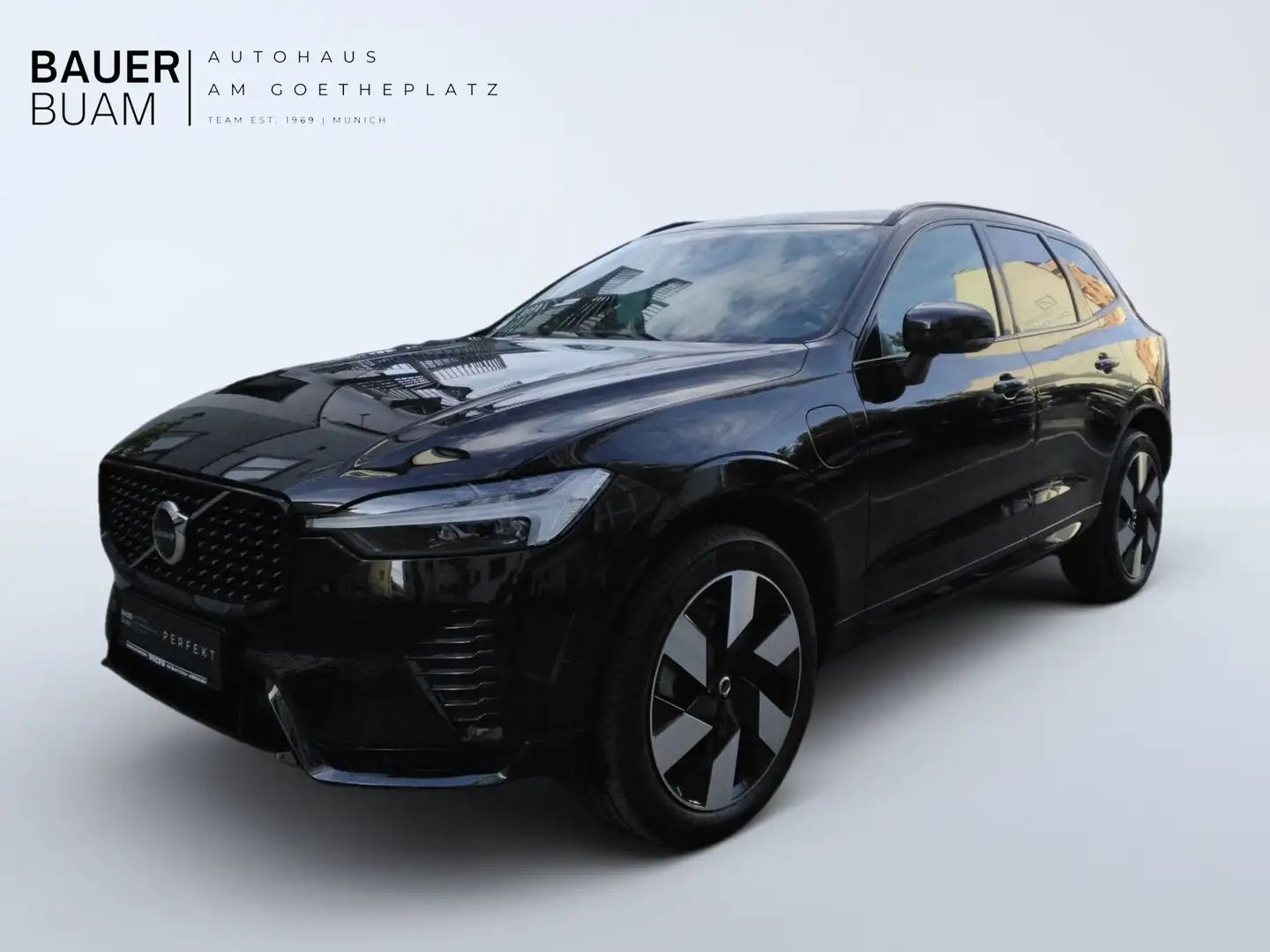 Volvo XC60 Plus Dark Recharge Plug-In Hybrid AWD T6 Noir - 1