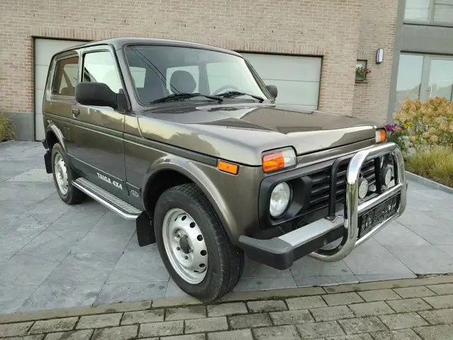 Lada Taiga 🚗 Lada Taïga / Niva 1.7 39000 km