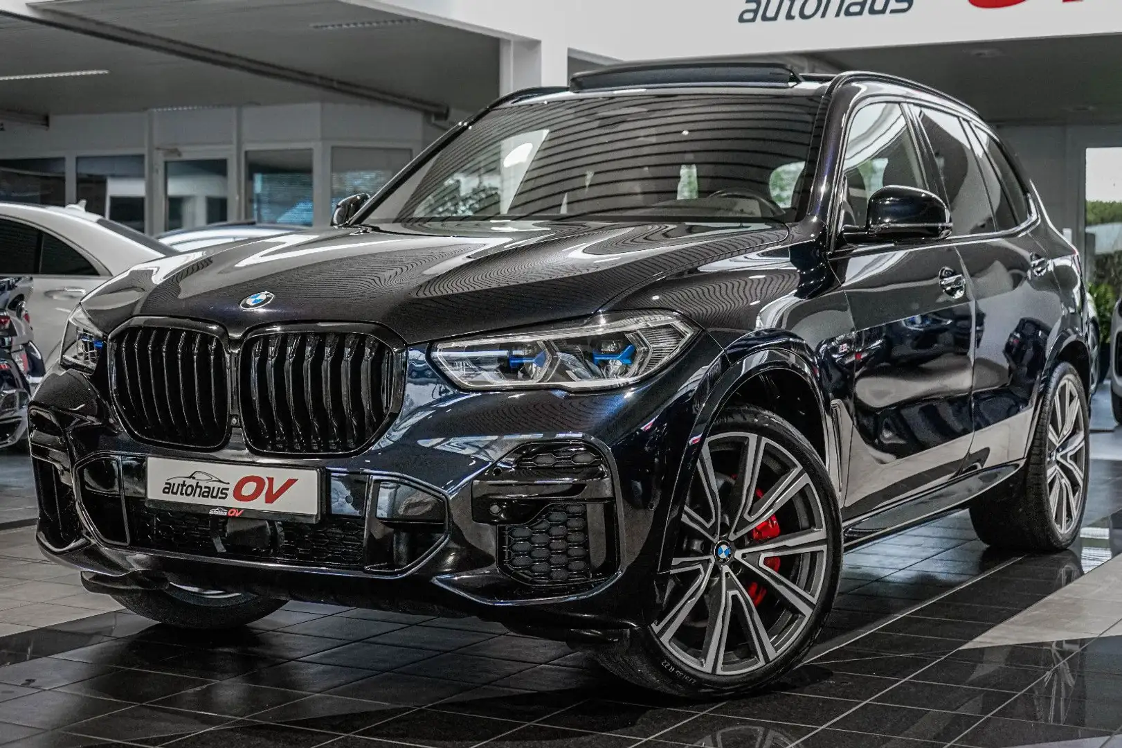 BMW X5 40xd M Sport*Individual*3xTV*360*Laser*Pano* Schwarz - 1