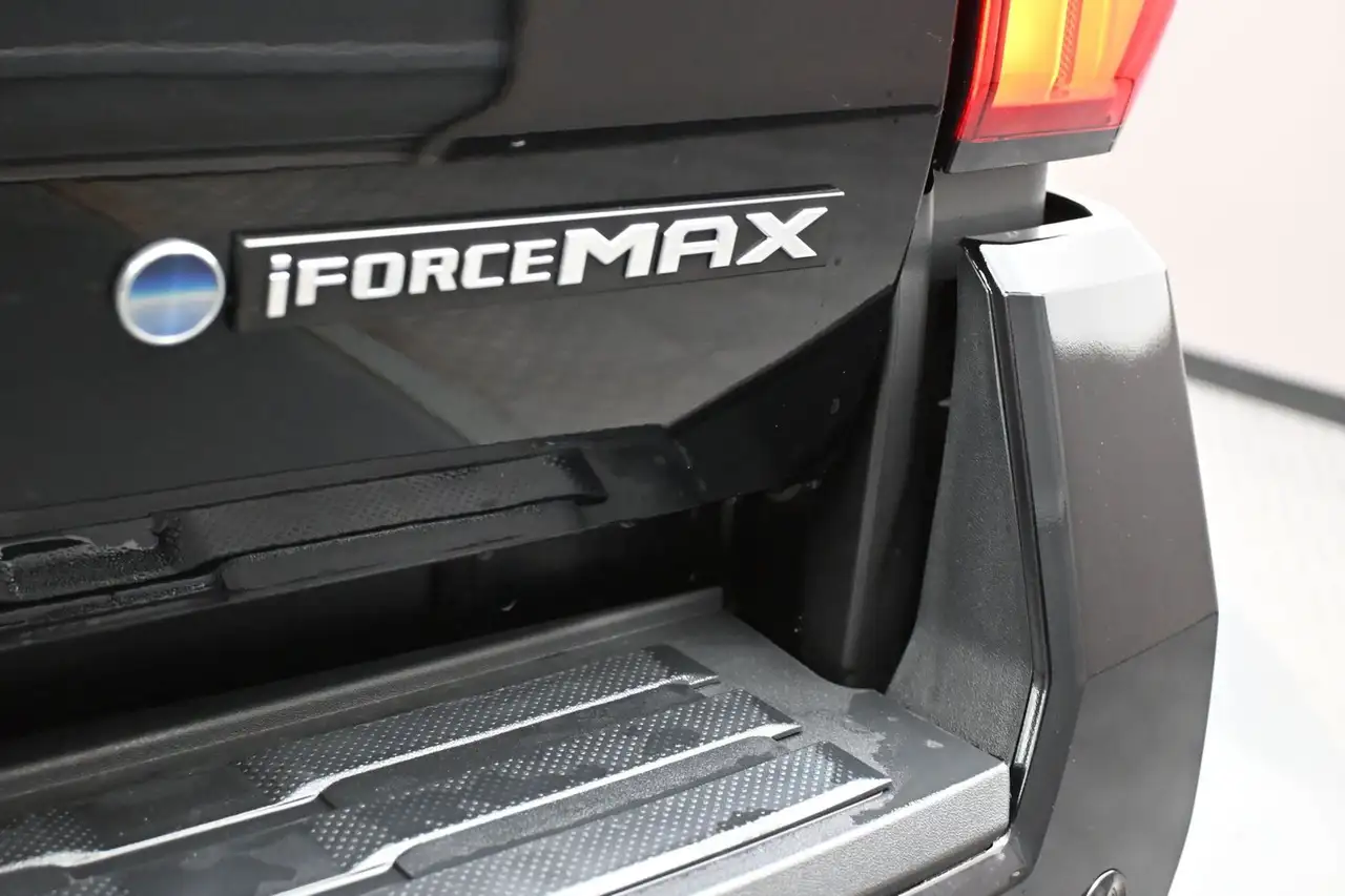 Toyota Tacoma снимка Toyota Tacoma