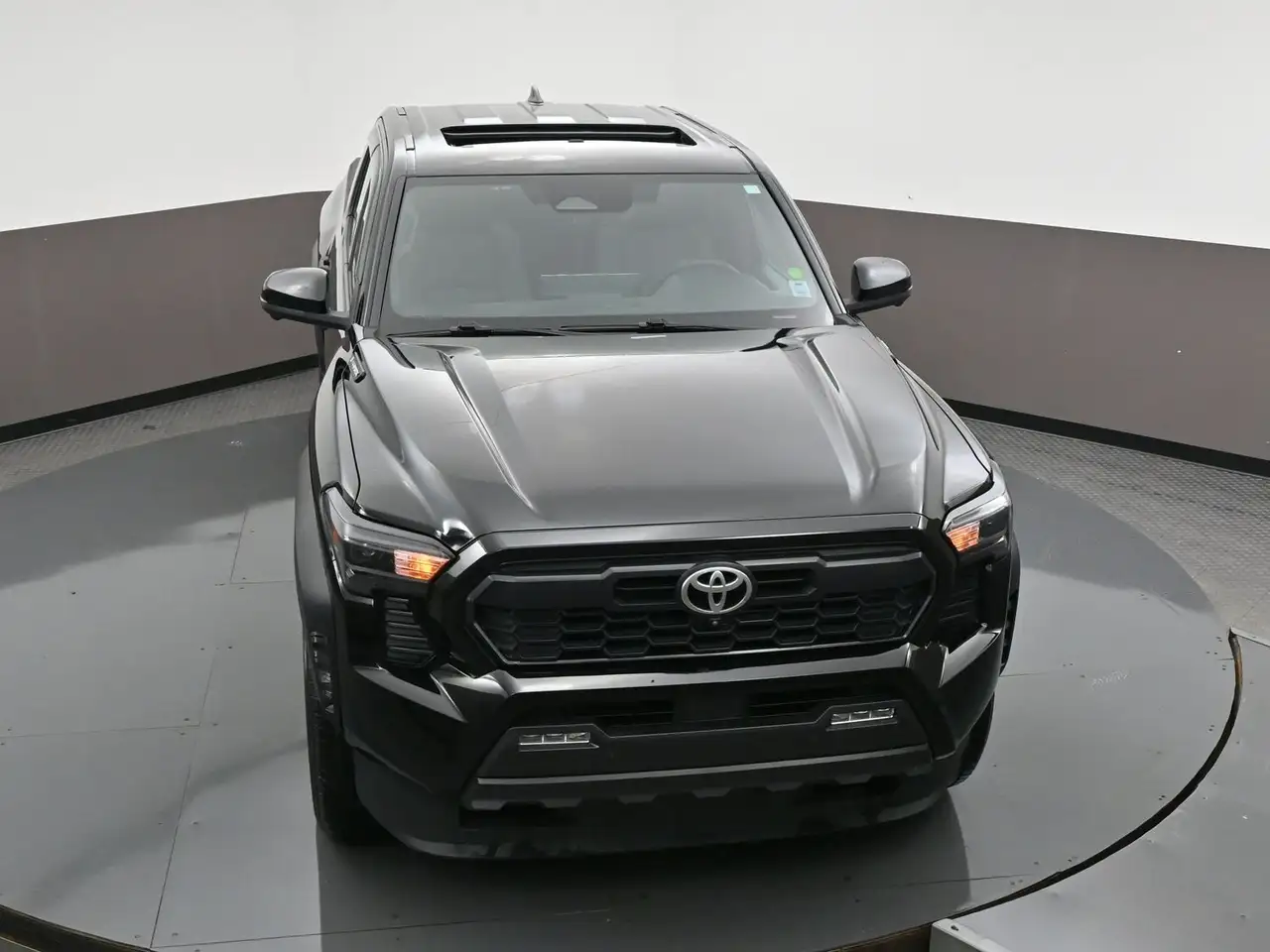 Toyota Tacoma снимка Toyota Tacoma