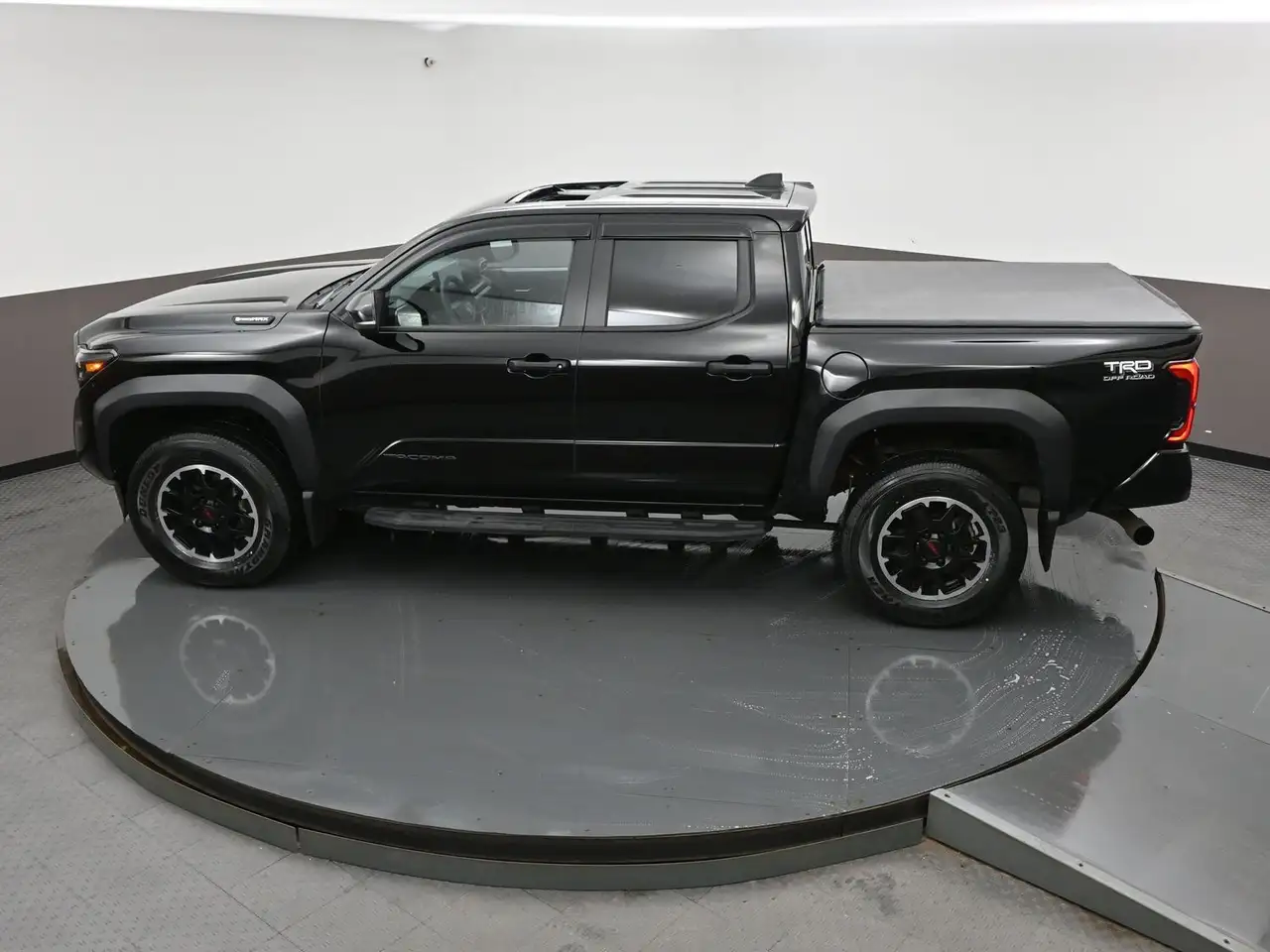 Toyota Tacoma снимка Toyota Tacoma
