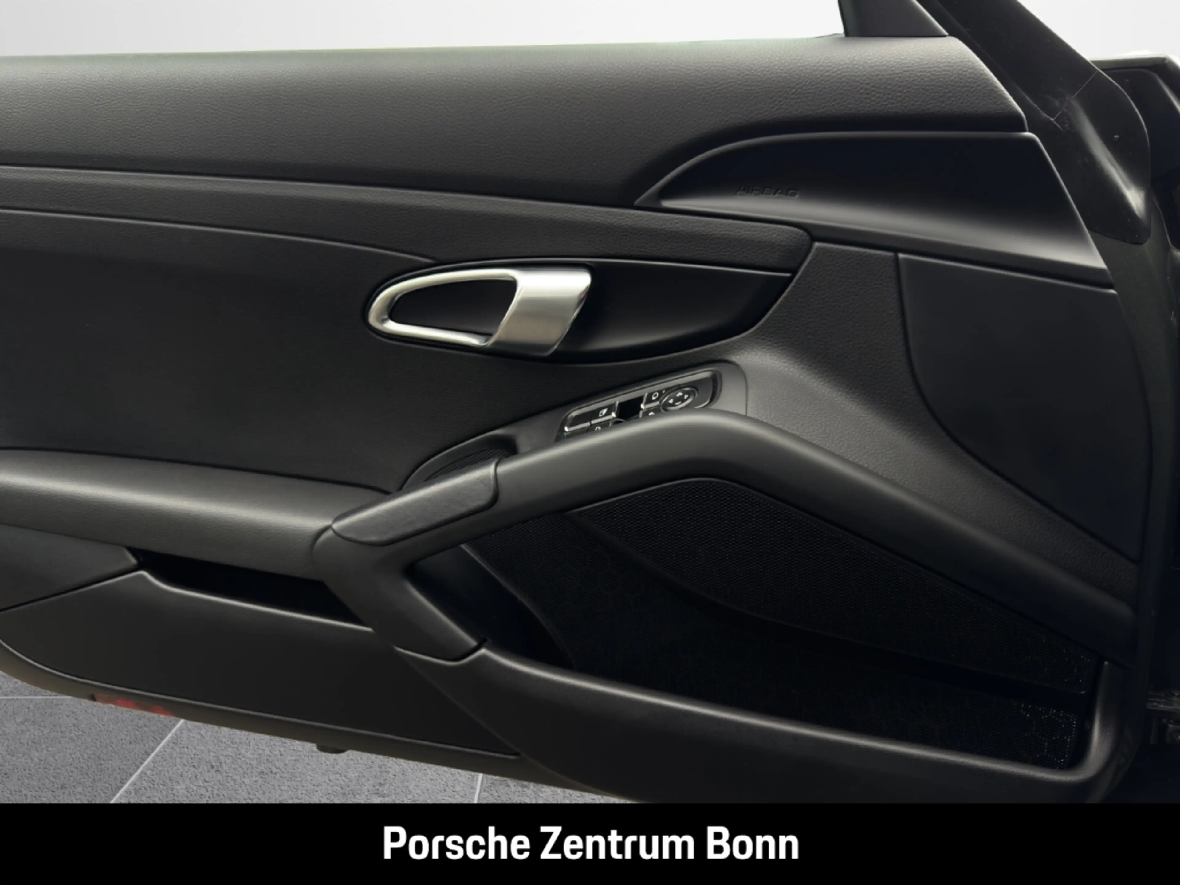 Porsche Boxster 718 Sportabgasanlage nur 62.350 km — photo 12