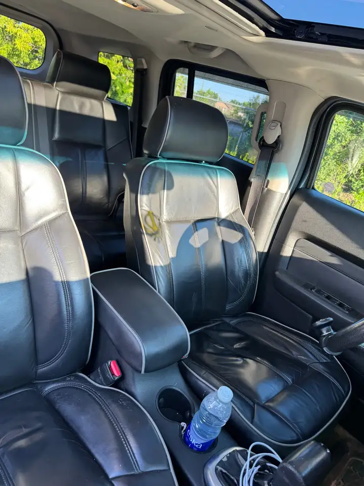 HUMMER H3 снимка HUMMER H3