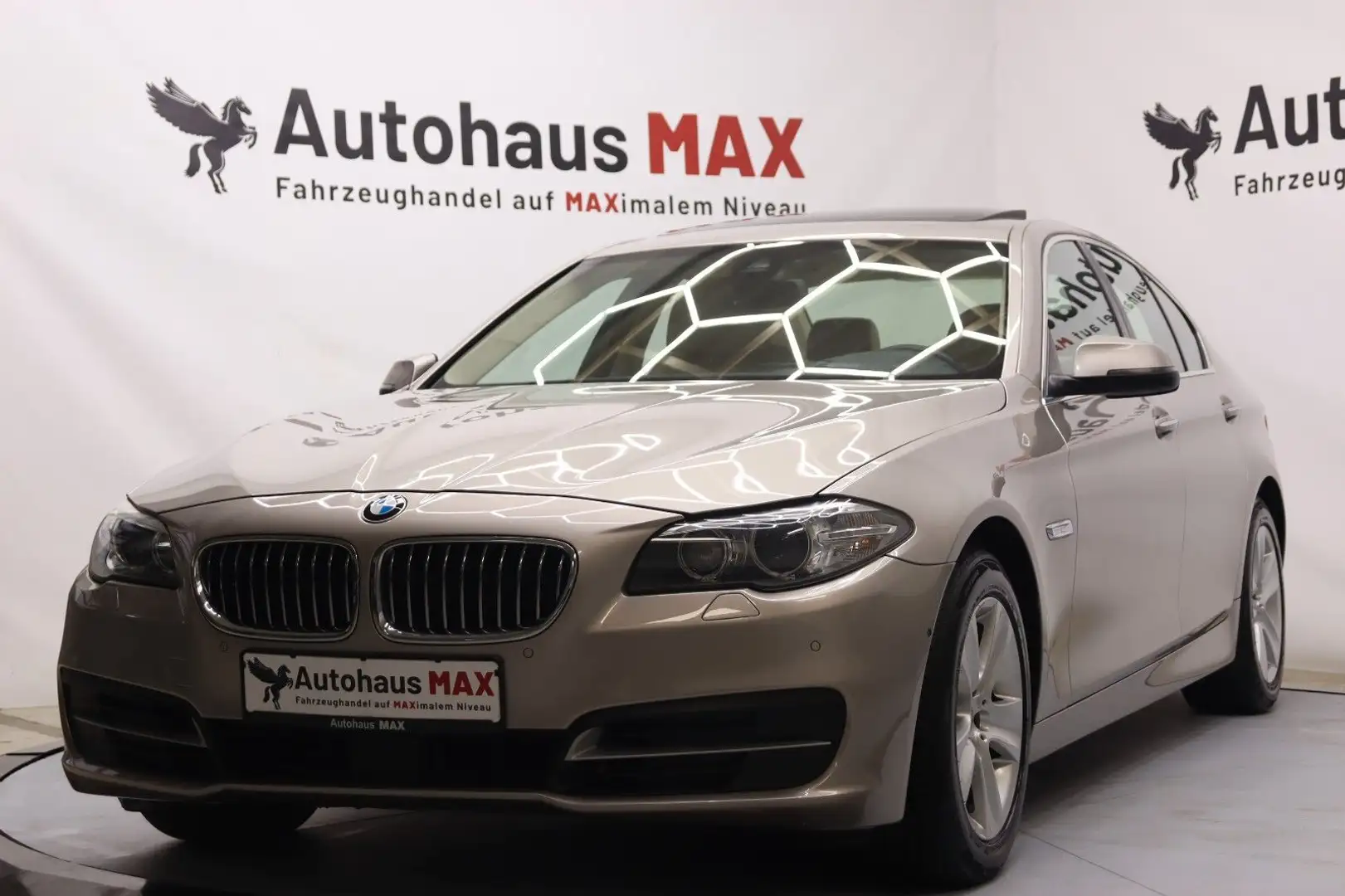 BMW 530 d~Schiebed.~ACC~4xSZH~SZBL~4-Zone~VOLL~HiFi Argent - 1