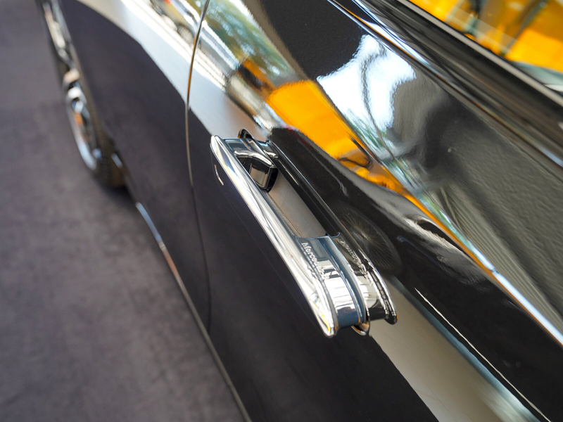 Mercedes-Benz E 220 E 220 d T AMG Line Night Superscreen Burmester — photo 3