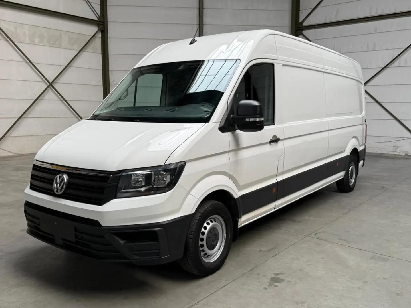Volkswagen Crafter Furgón 2.0TDI SCR 35 BL L4H3 103kW Blanc - 1