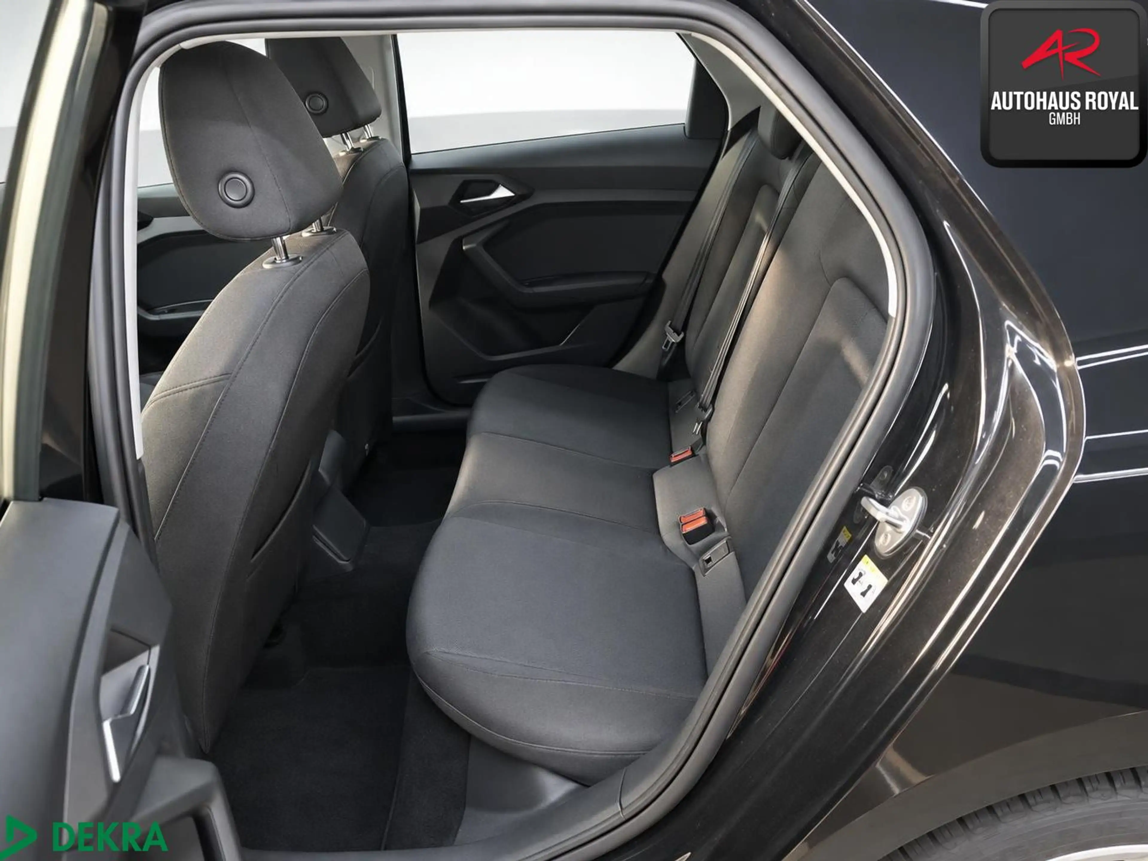 Audi A1 Sportback 30 TFSI ADVANCED KAMER,KEYLESS,ACC — photo 6