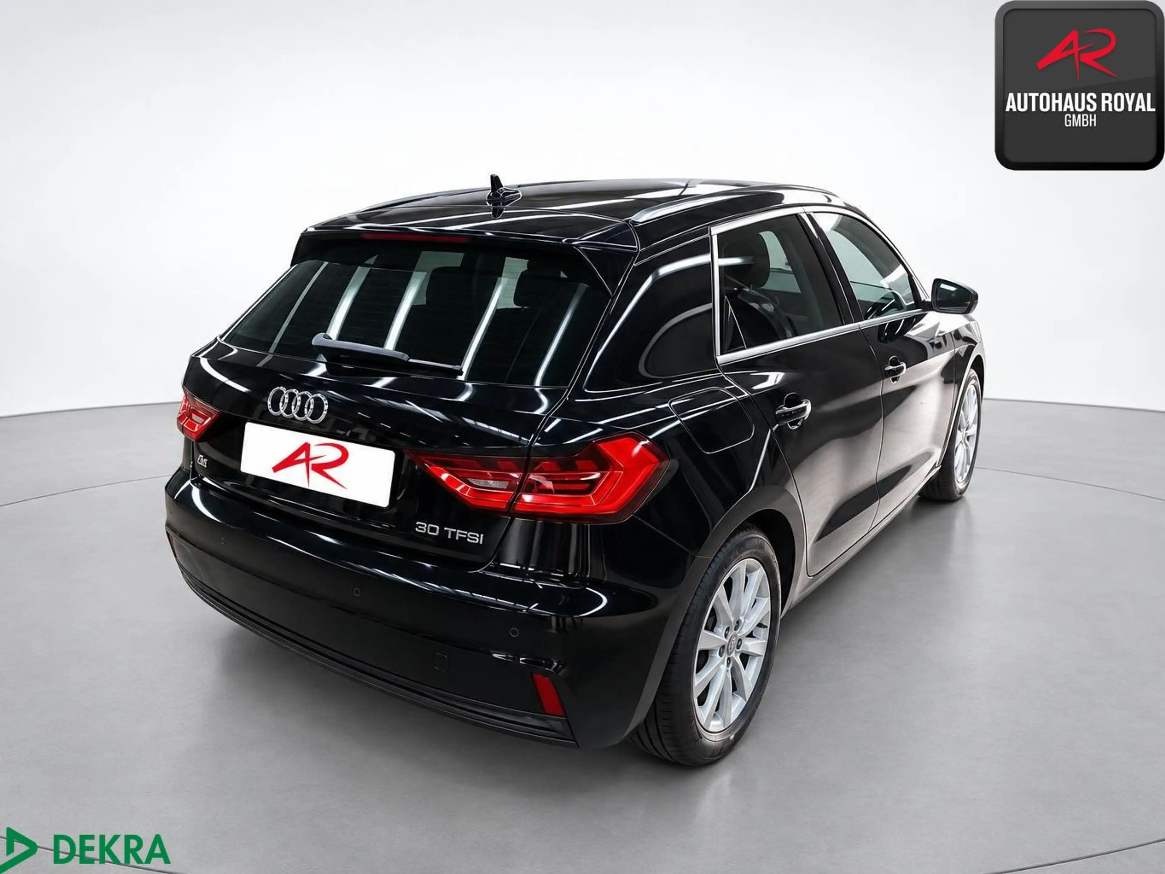 Audi A1 Sportback 30 TFSI ADVANCED KAMER,KEYLESS,ACC — photo 3