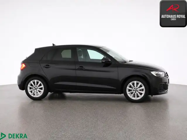 Audi A1 view 6