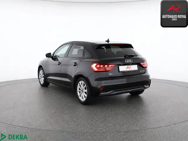 Audi A1 view 3