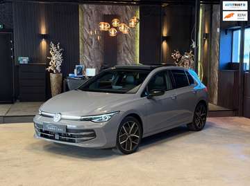 1.5 eTSI R-Line|50 Edition|PANO|FULL OPTIONS
