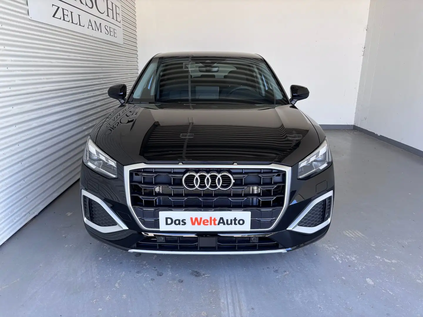 Audi Q2 30 TFSI admired Schwarz - 2