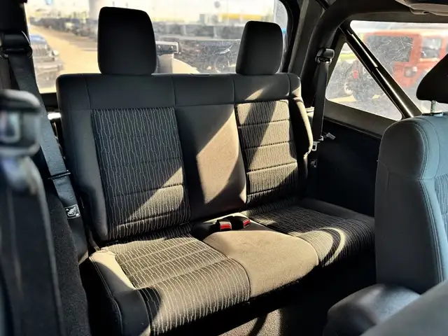 Jeep Wrangler view 9