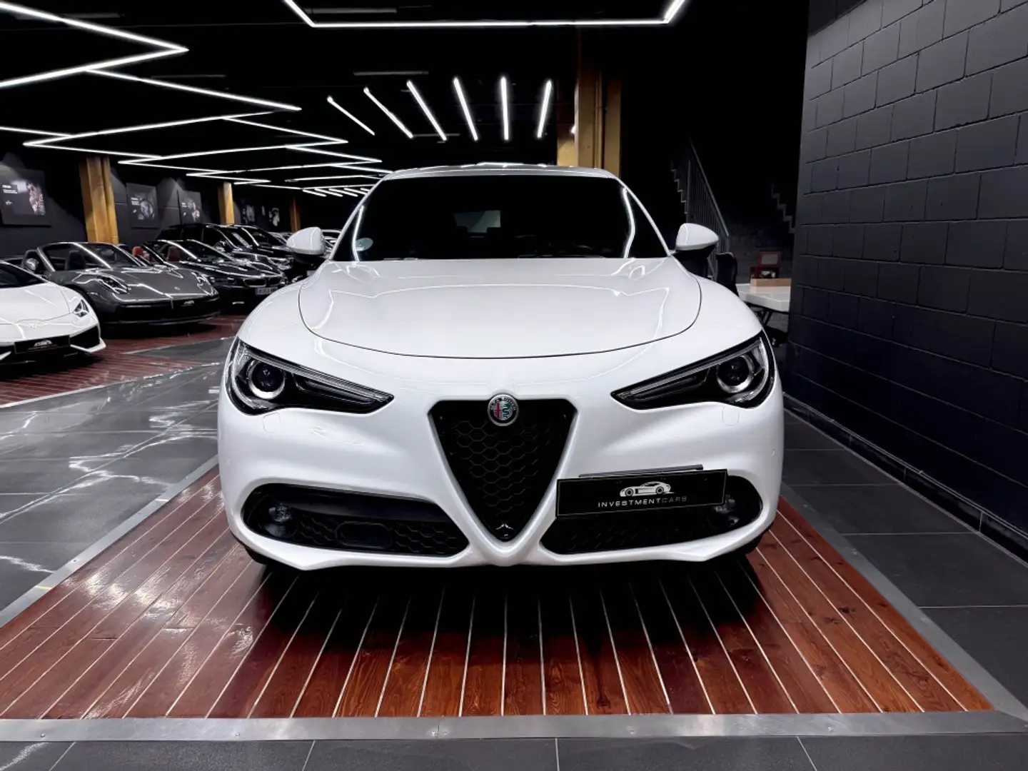 Alfa Romeo Stelvio 2.2 TI Q4 210 Aut. Blanc - 2
