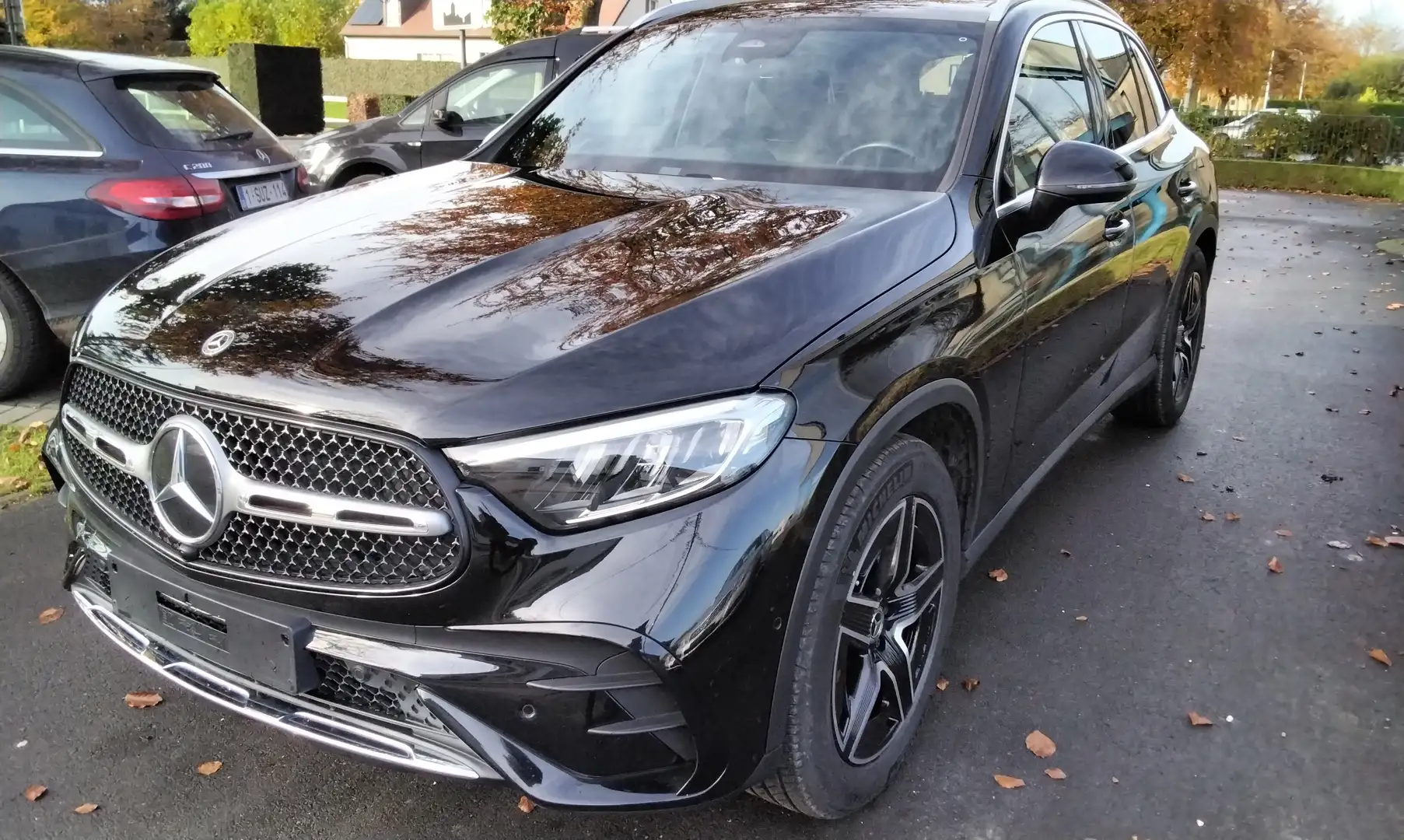 Mercedes-Benz GLC 220 d AMG Line Noir - 1