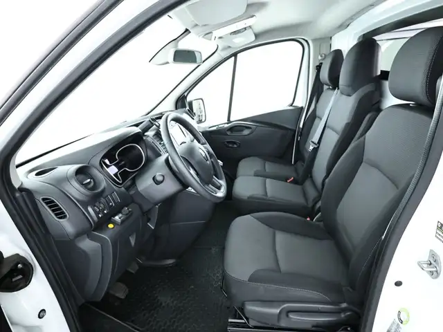 Renault Trafic view 8