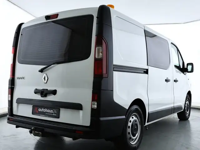 Renault Trafic view 5