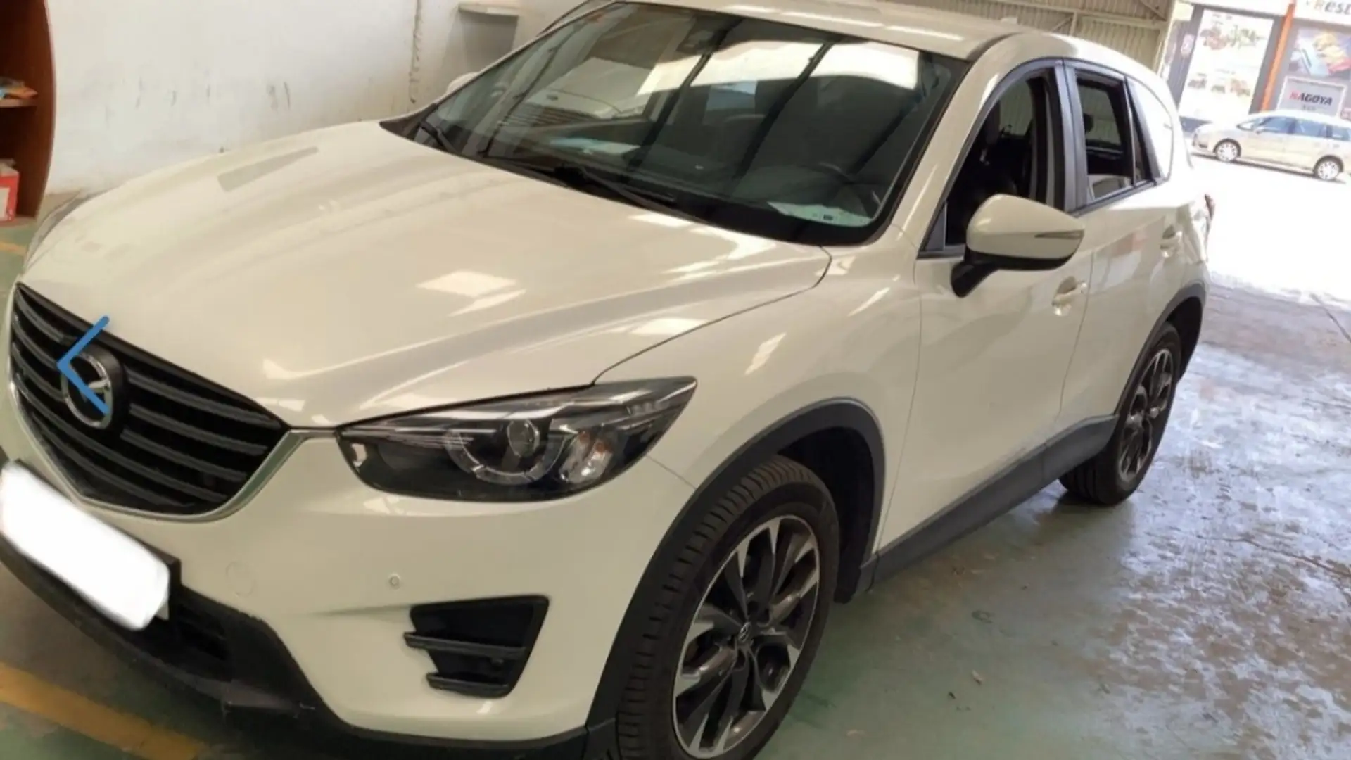 Mazda CX-5 2.2DE Luxury + Premium negro AWD 150 Белый - 1