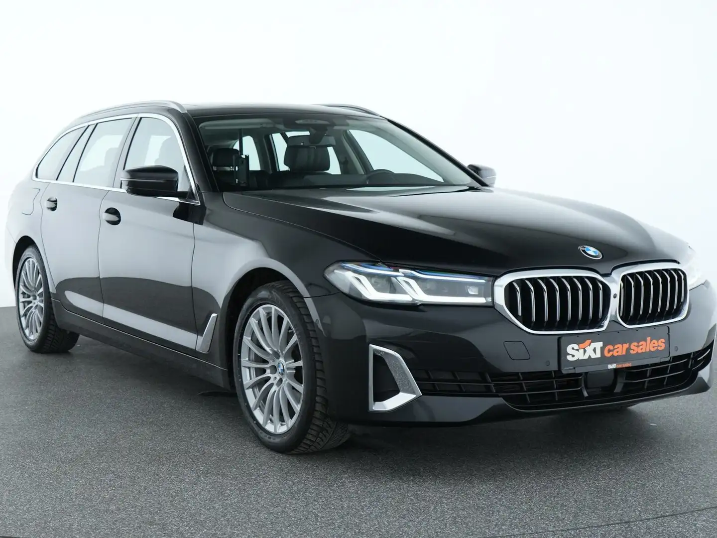 BMW 520 520d|Luxury Line|Navi|Pano|AHK|LEDer|ParkAss+ Schwarz - 1