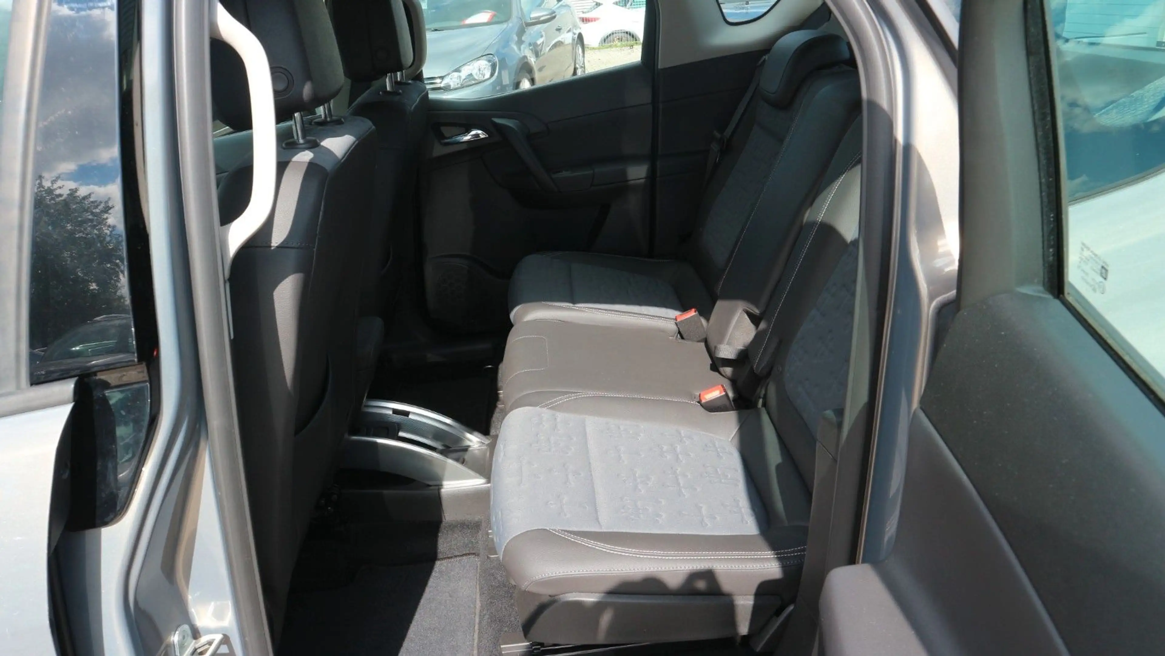 Opel Meriva B 1.4 Turbo Innovation*1-Hand*HU/AU neu* — photo 13