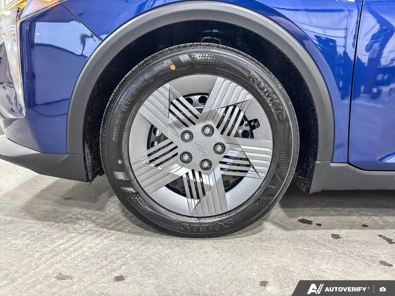 Kia K4 снимка Kia K4