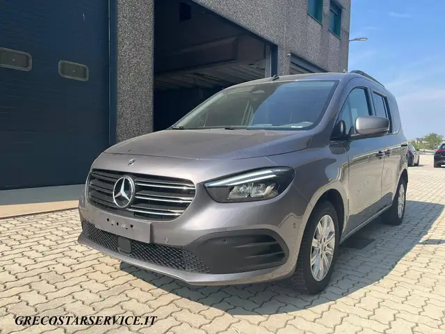 Mercedes-Benz Classe T Long 180 Sport Grey Metallic GANCIO TRAINO