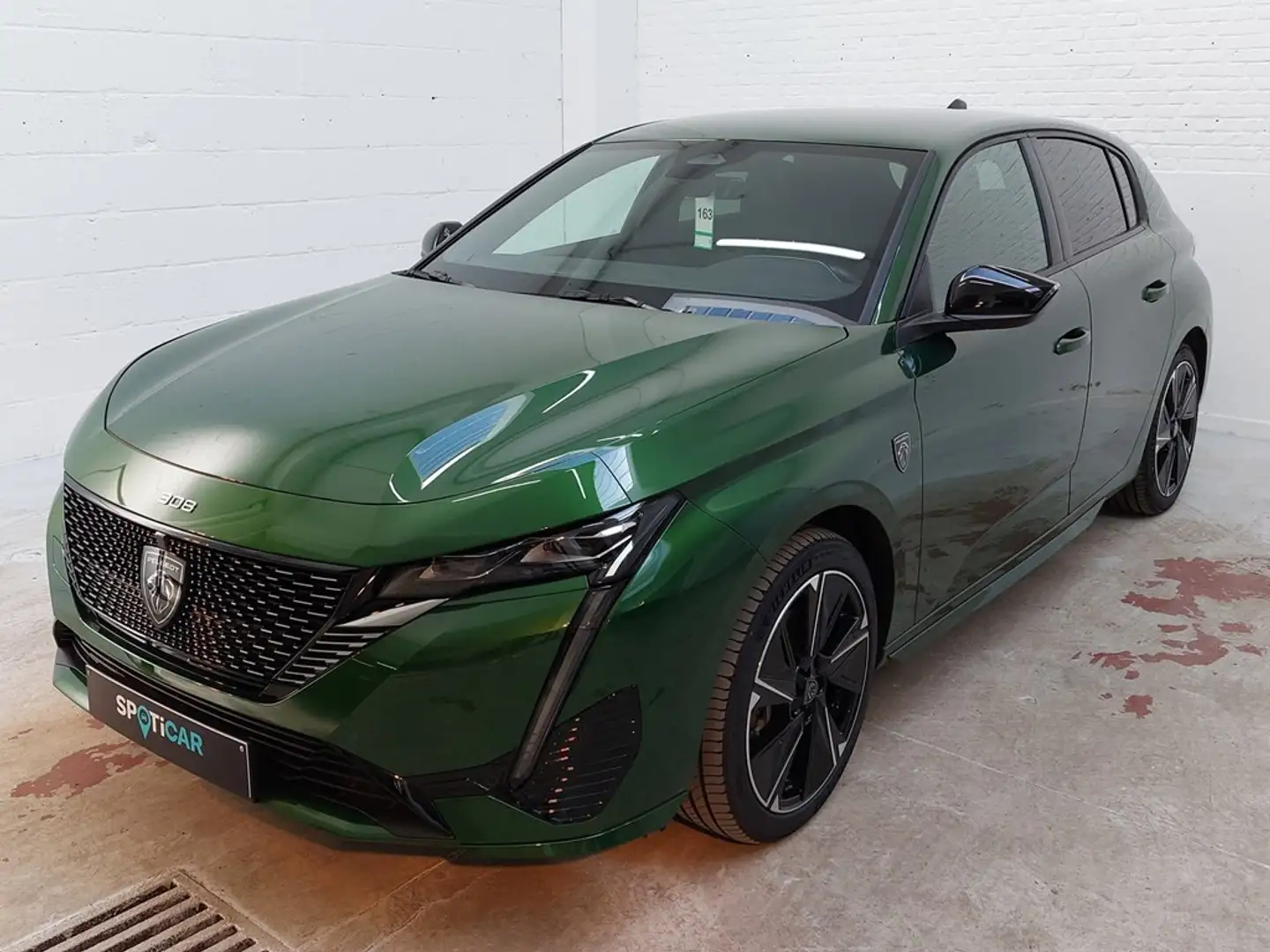 Peugeot 308 e- 156 First Edition Groen - 2