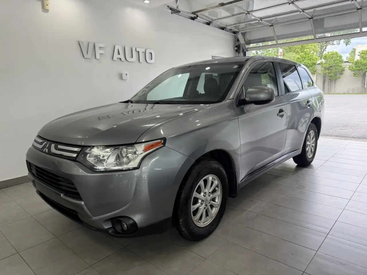 2014 Mitsubishi Outlander