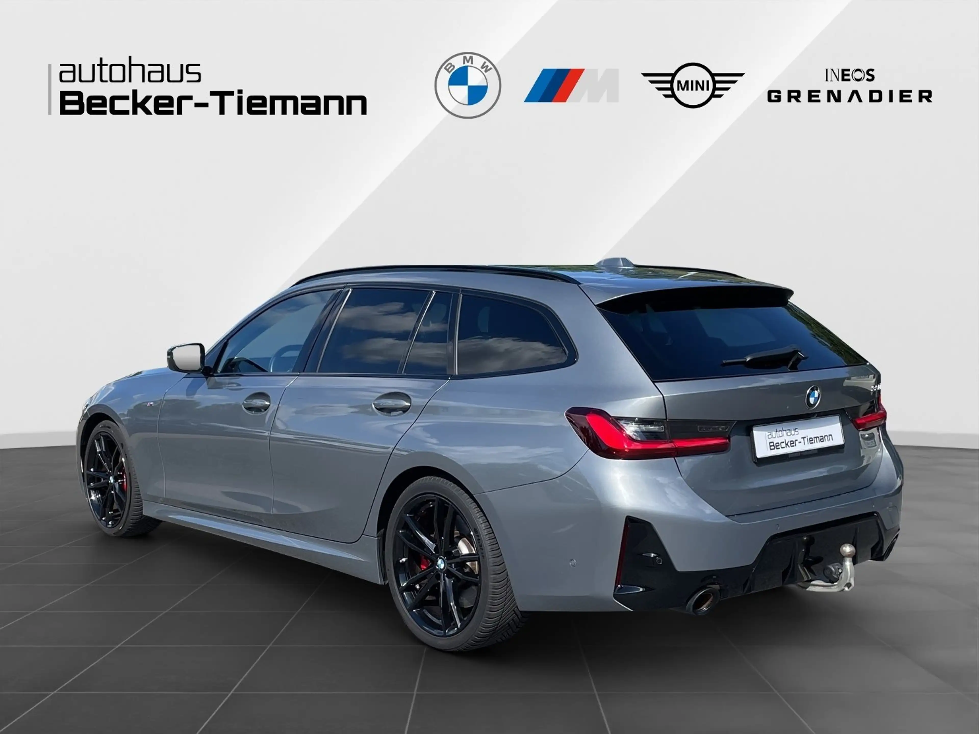 BMW 330 i Touring/ M Sport Pro/ ACC/ AHK/ RFK/ PanoDach/ H — photo 4