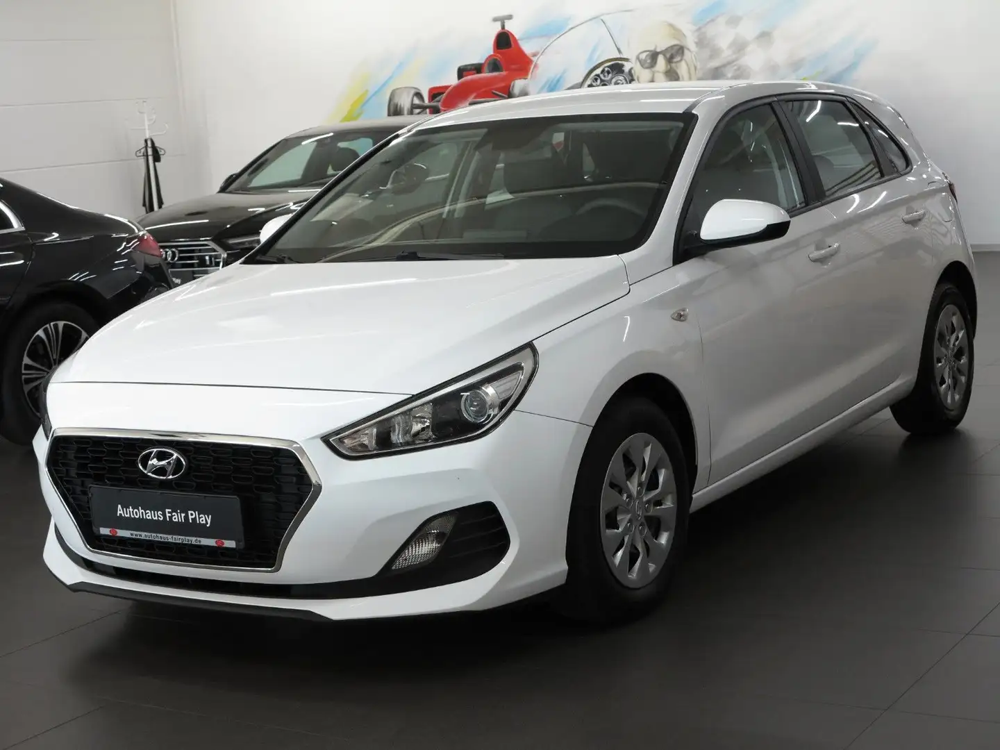 Hyundai i30 Pure Weiß - 1