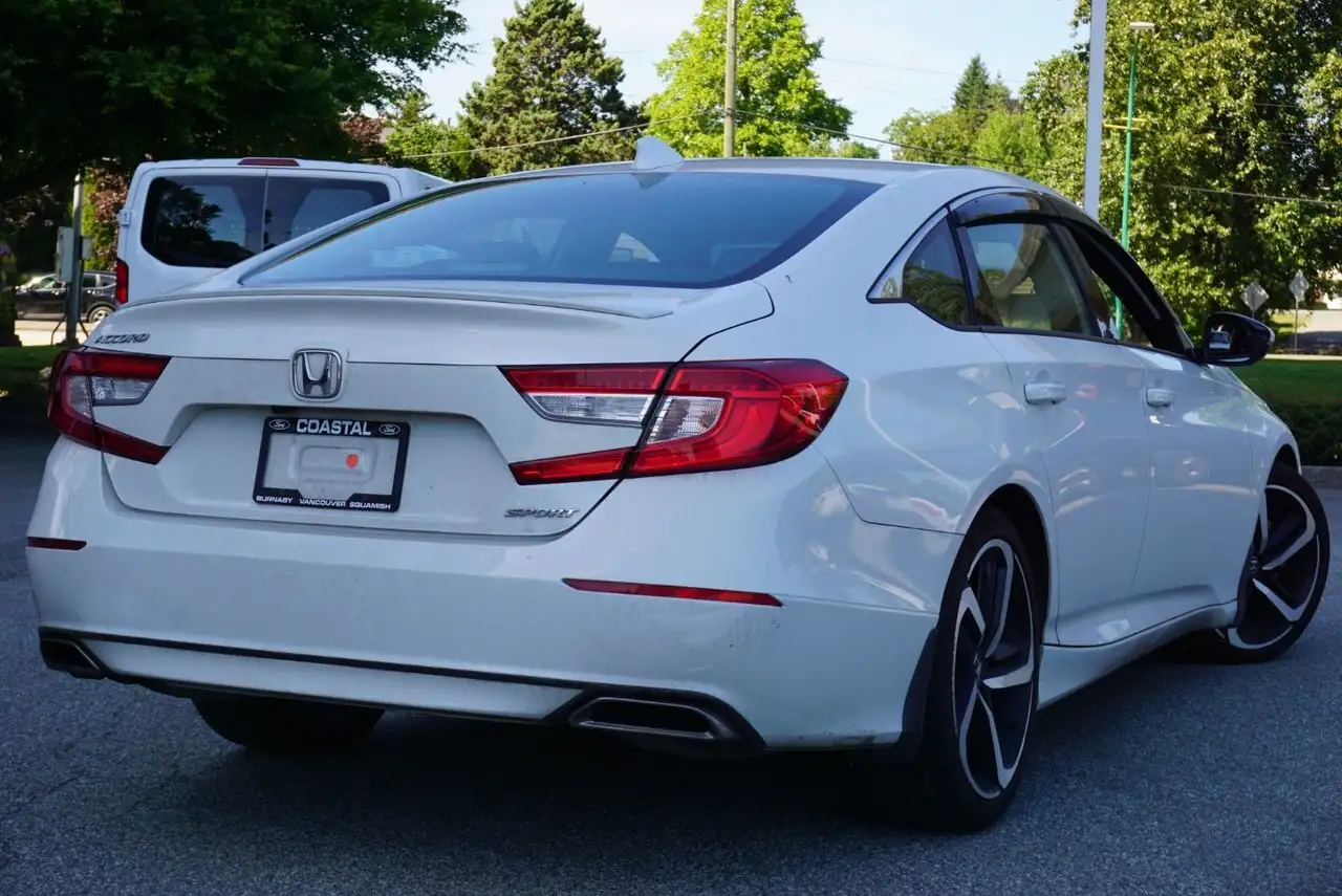 Honda Accord photo Honda Accord