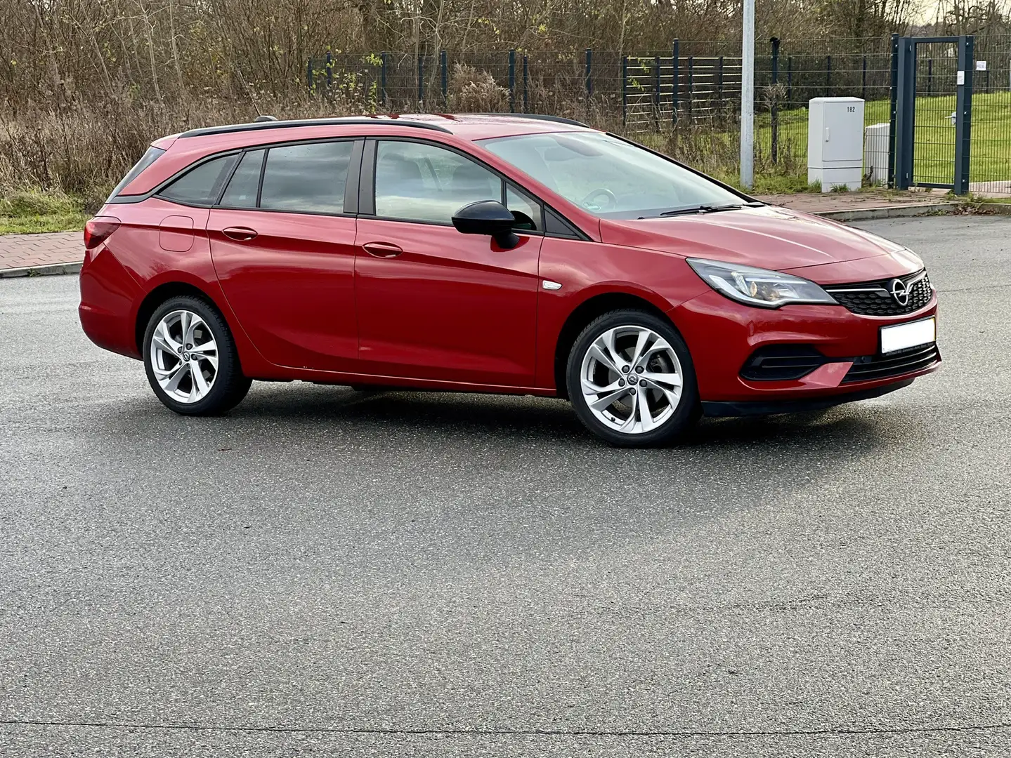 Opel Astra Business Edition - 1